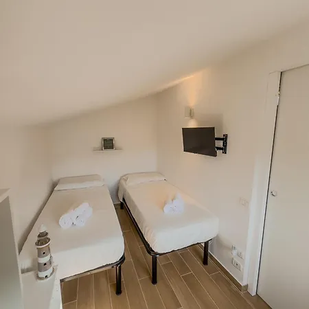 Maison Leandri - Relax Tra Le Onde Apartment